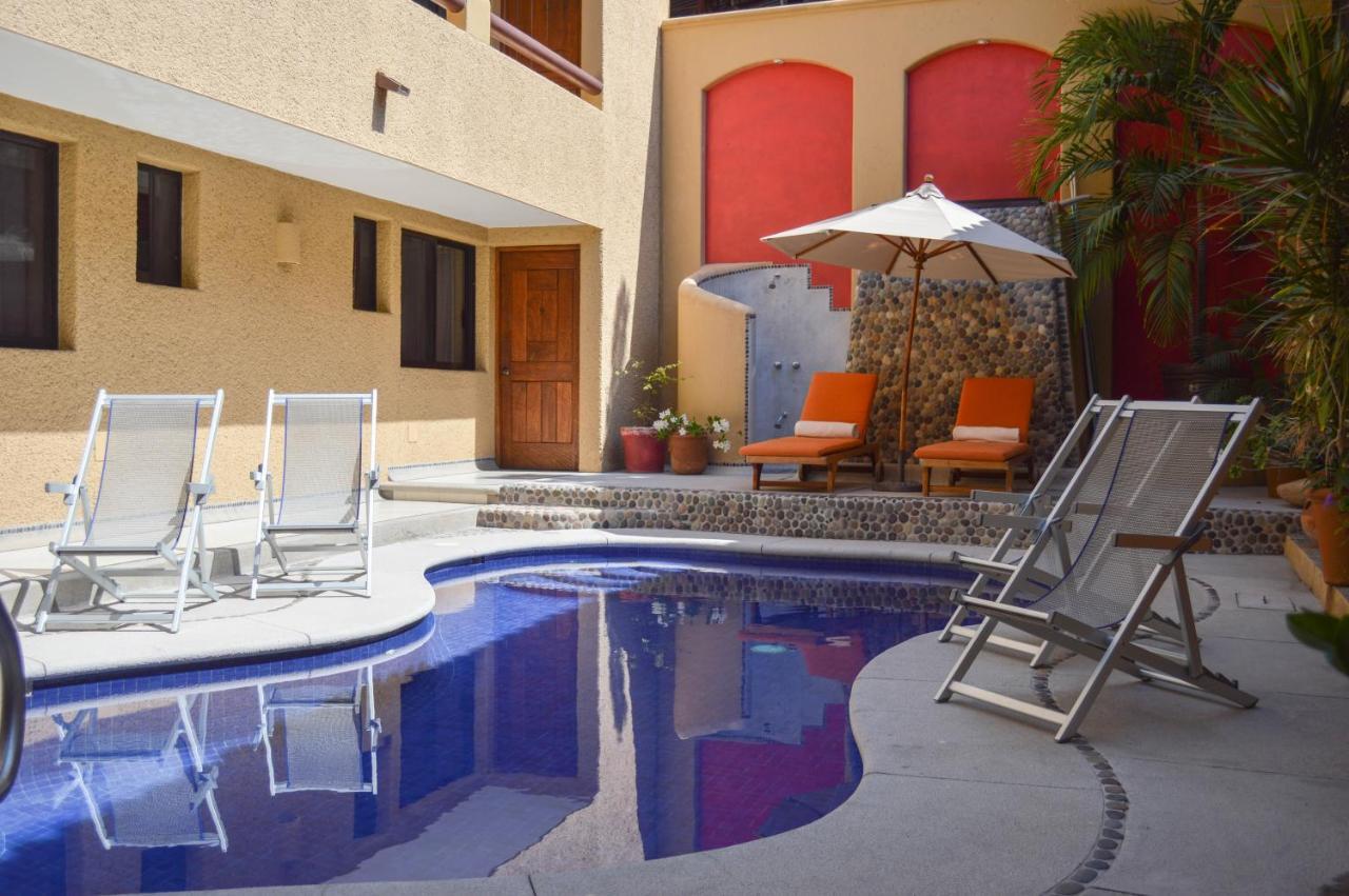 Casa Celeste Hotel Zihuatanejo Exterior foto
